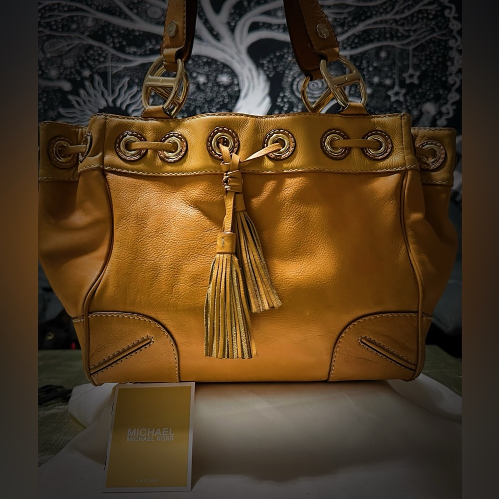 Vintage 90s Y2K Michael Kors Shoulder Bag  Gold soft Leather work and school bag - Picture 9 of 17